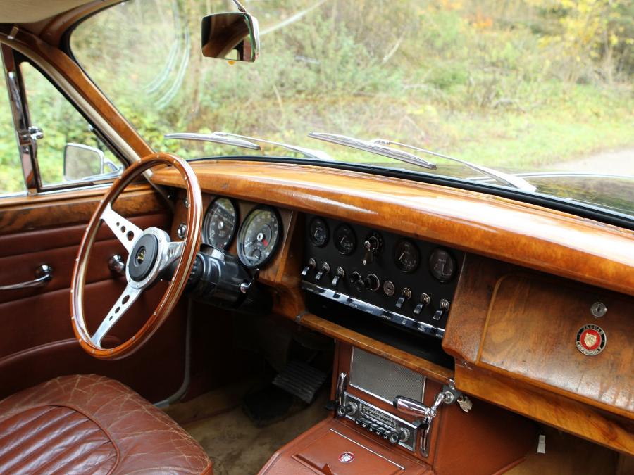  Jaguar Mark 2 1959 года  (фото 8 из 17)